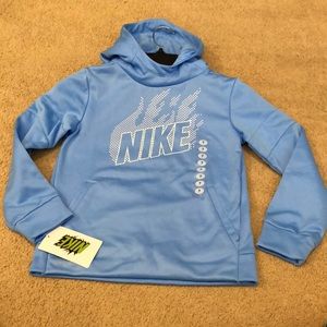 NIKE THERMA DRI-FIT YOUTH 7 HOODED SWEATSHIRT